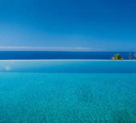 The Villas At Bahia Del Duque 5* 아데제