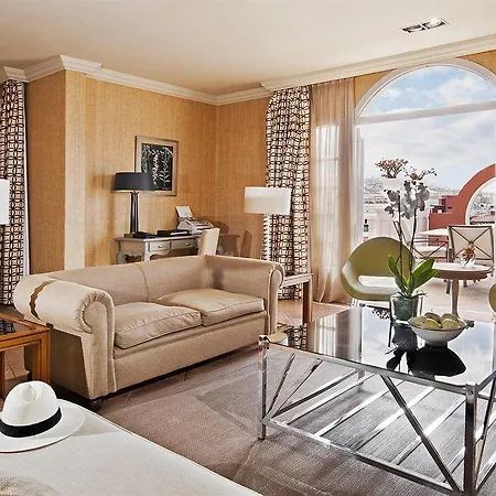 The Villas At Bahia Del Duque 酒店 阿德耶