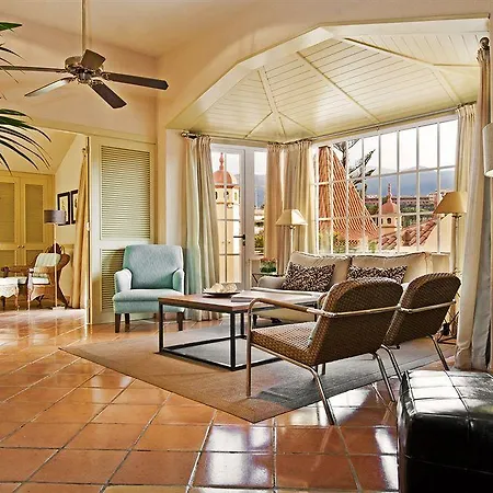 The At Bahia Del Duque Hotell