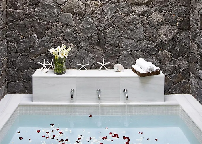 Bahia Del Duque 5*