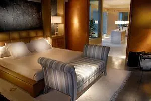 Bahia Del Duque מלון אדחה